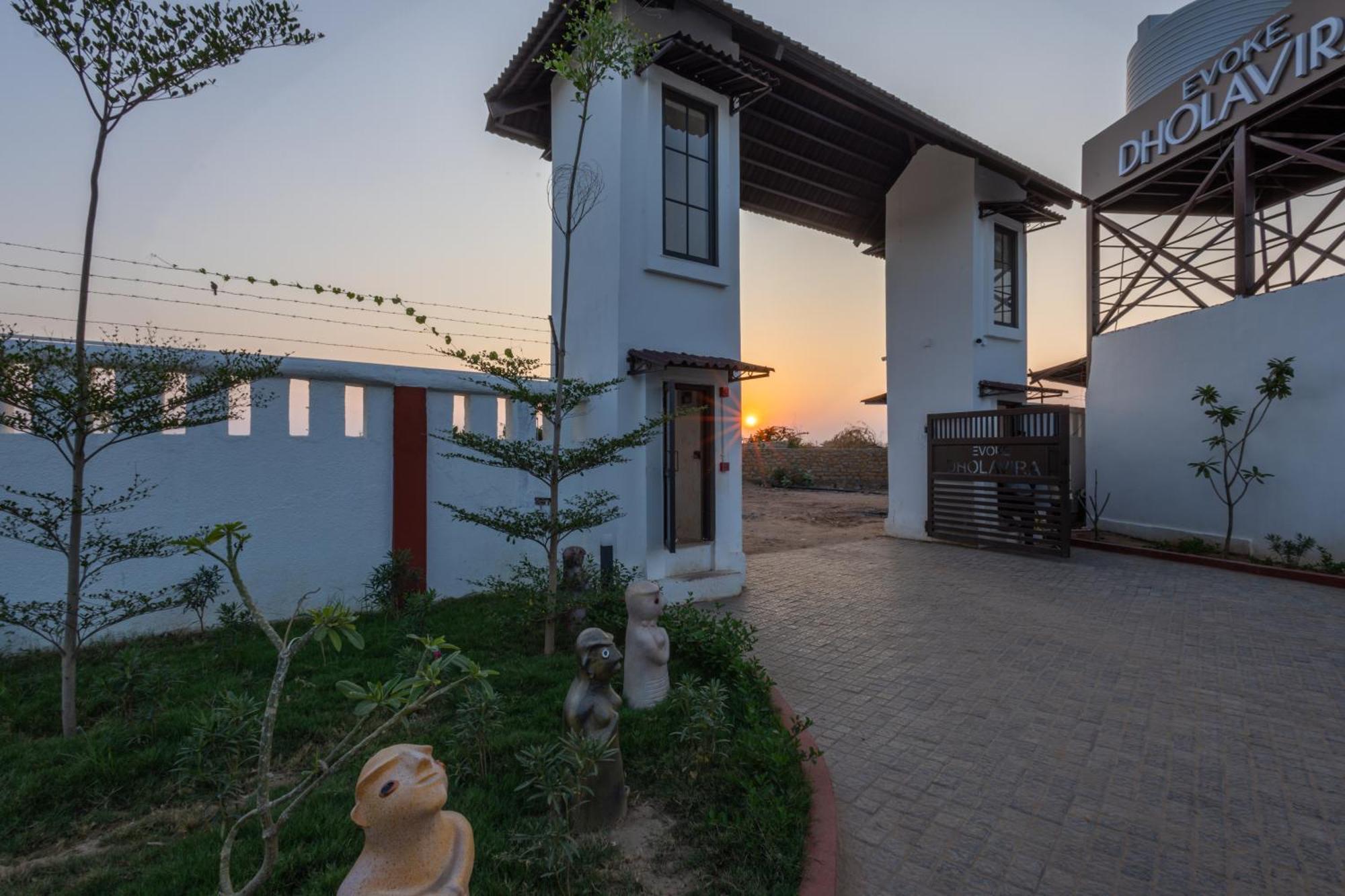 Hotel Evoke Dholavira Extérieur photo