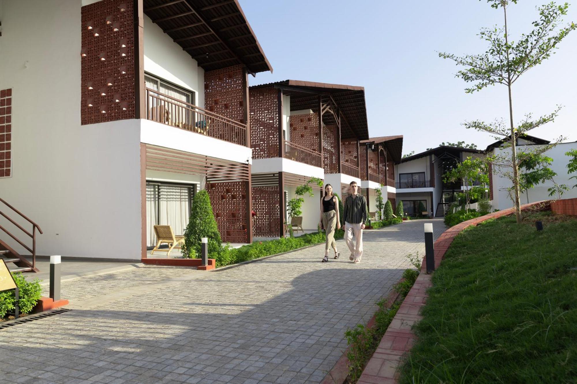 Hotel Evoke Dholavira Extérieur photo